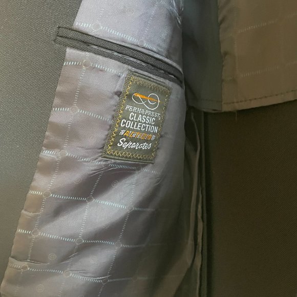 Perma-Prest Navy Suit Jacket - Picture 9 of 11